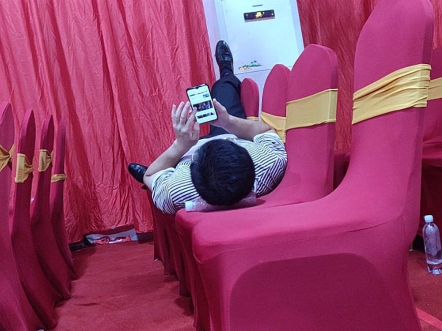 05.jpg